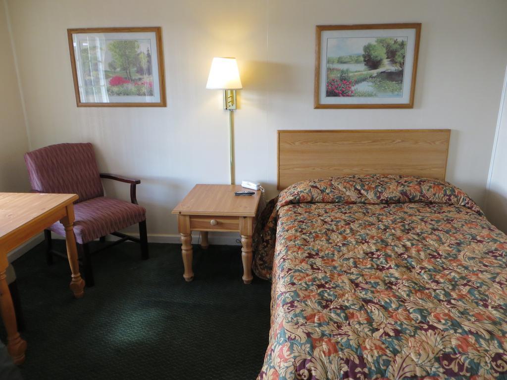 Pine Crest Motor Lodge Holly Springs Pokoj fotografie