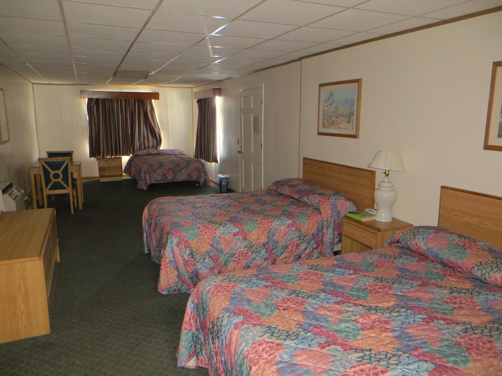 Pine Crest Motor Lodge Holly Springs Exteriér fotografie